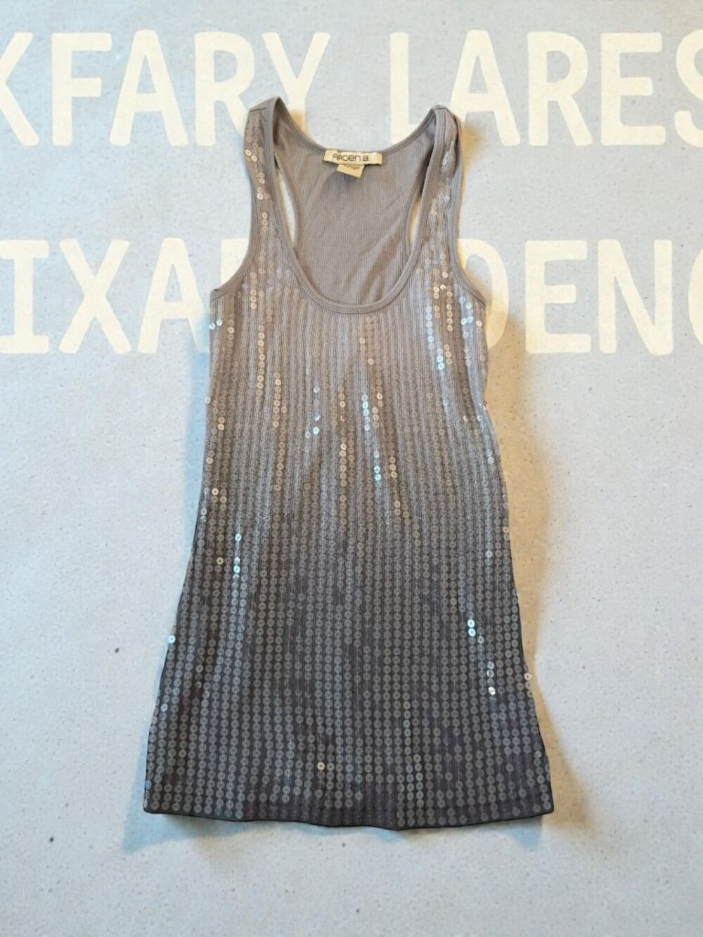 ARDEN B Gray Sequin Ombre y2k Tank Top Size Small